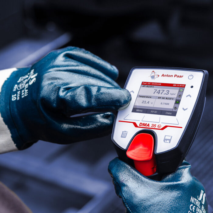 DMA-35_measuring-hazardous-sample